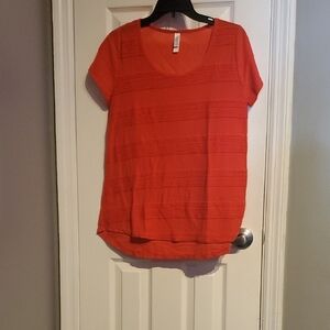 LuLaRoe Vibrant Red/Orange Short Sleeve Tee